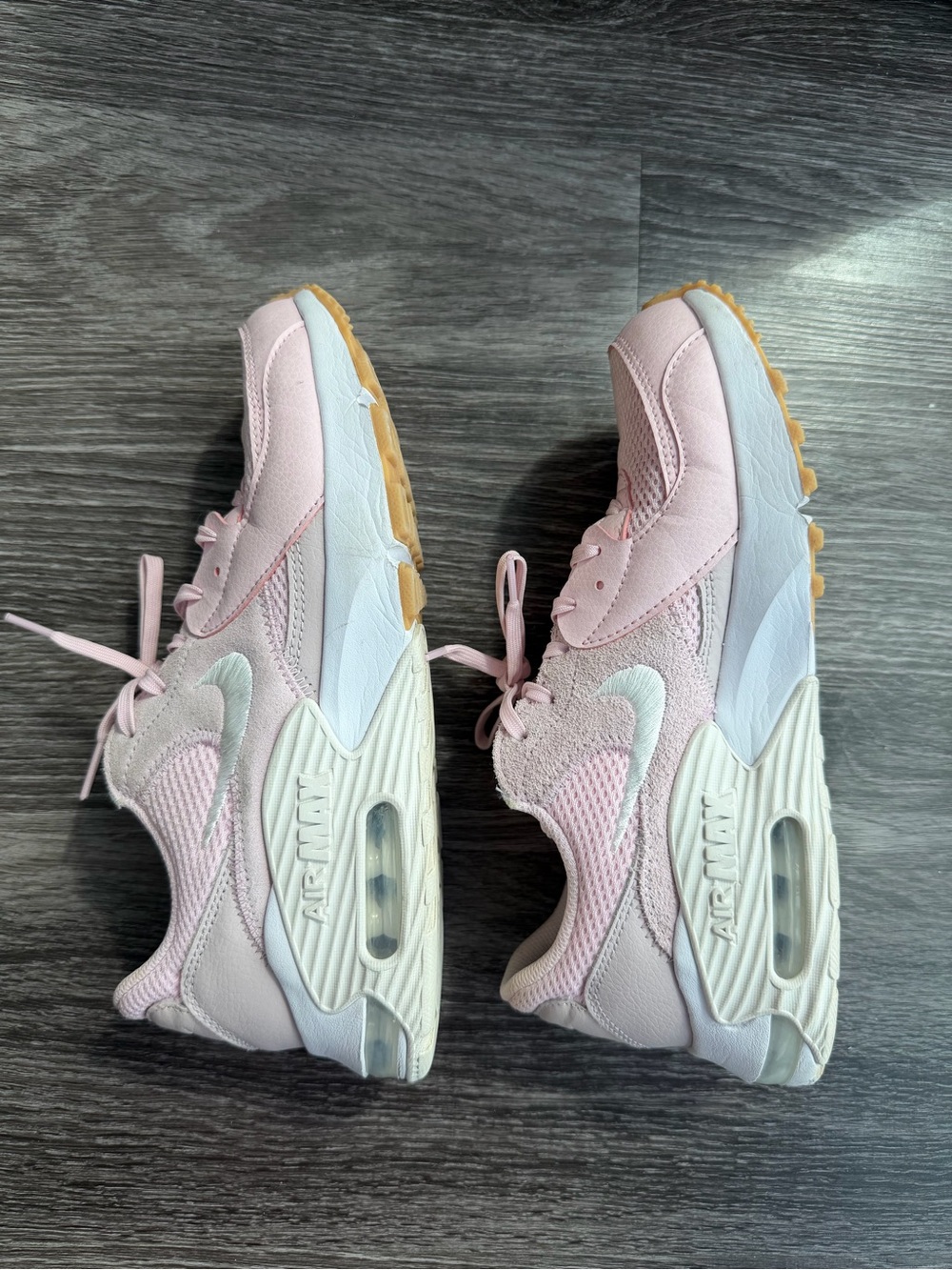 Nike Women's Light Pink and White Air Max-Style Sneakers